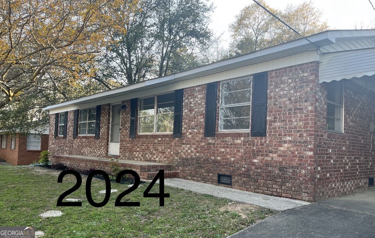 1409 Melford Drive Property Photo 1
