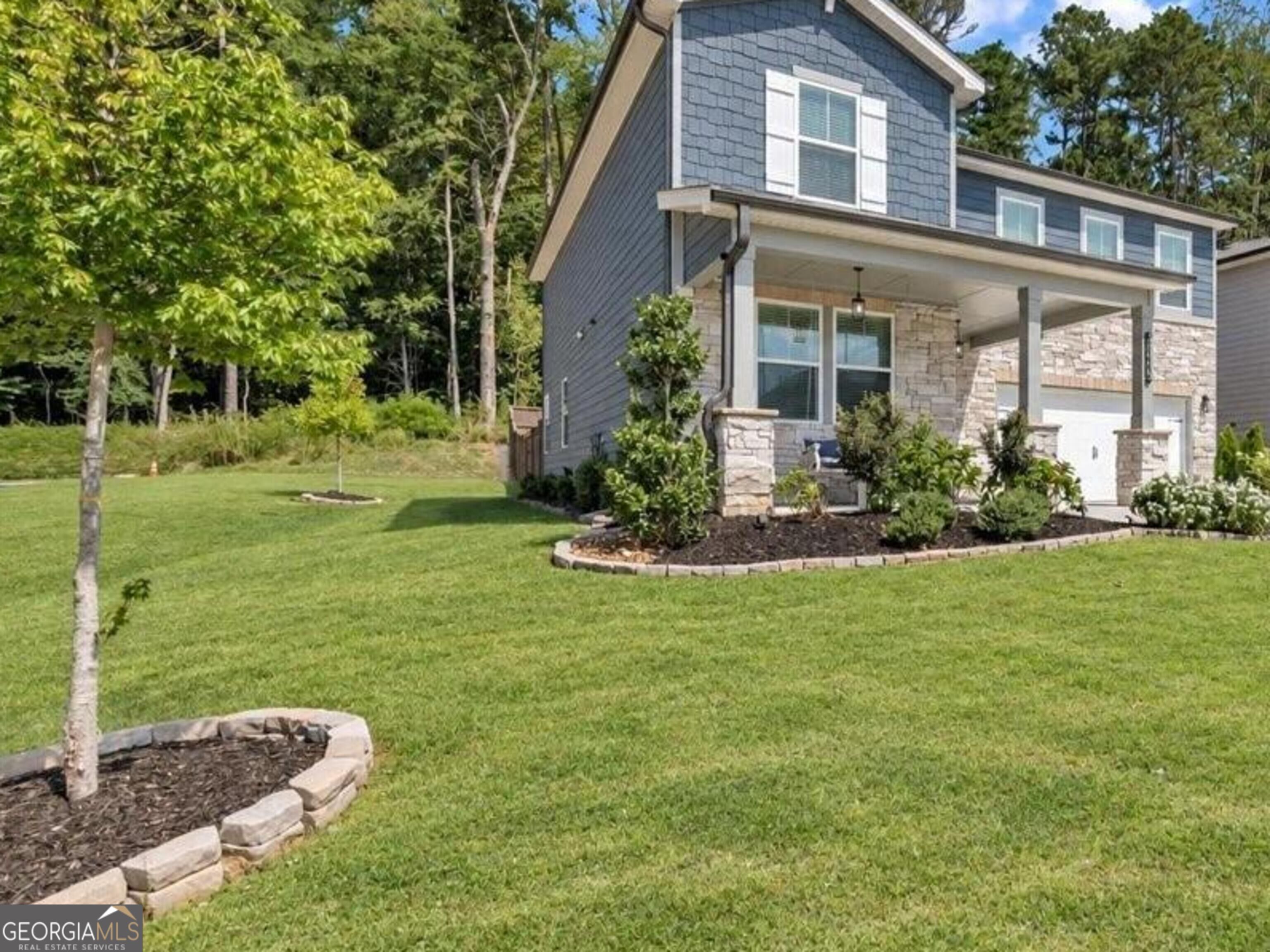 1039 Glade Run Property Photo 2