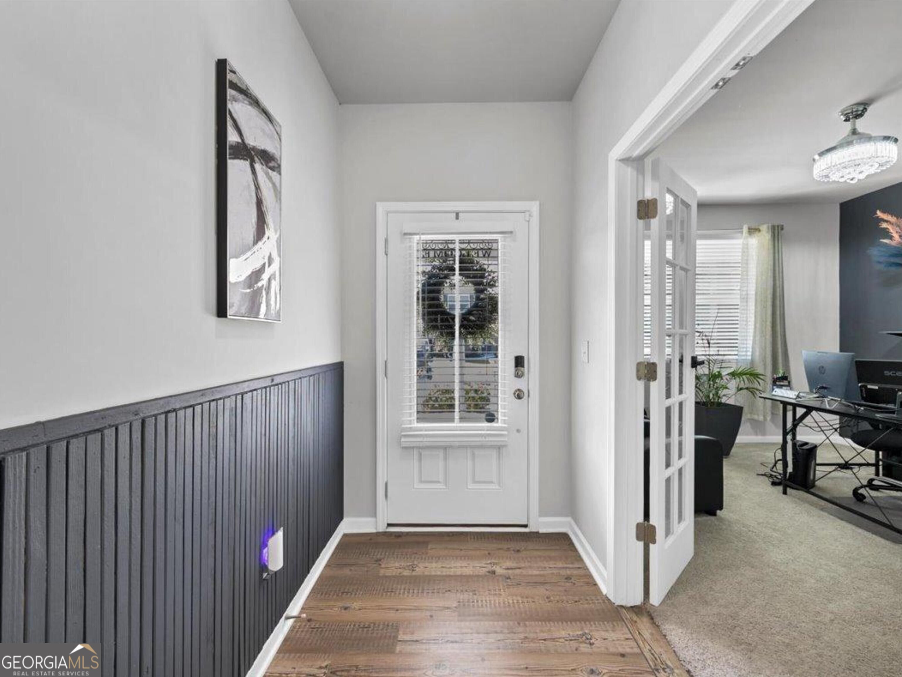 1039 Glade Run Property Photo 4