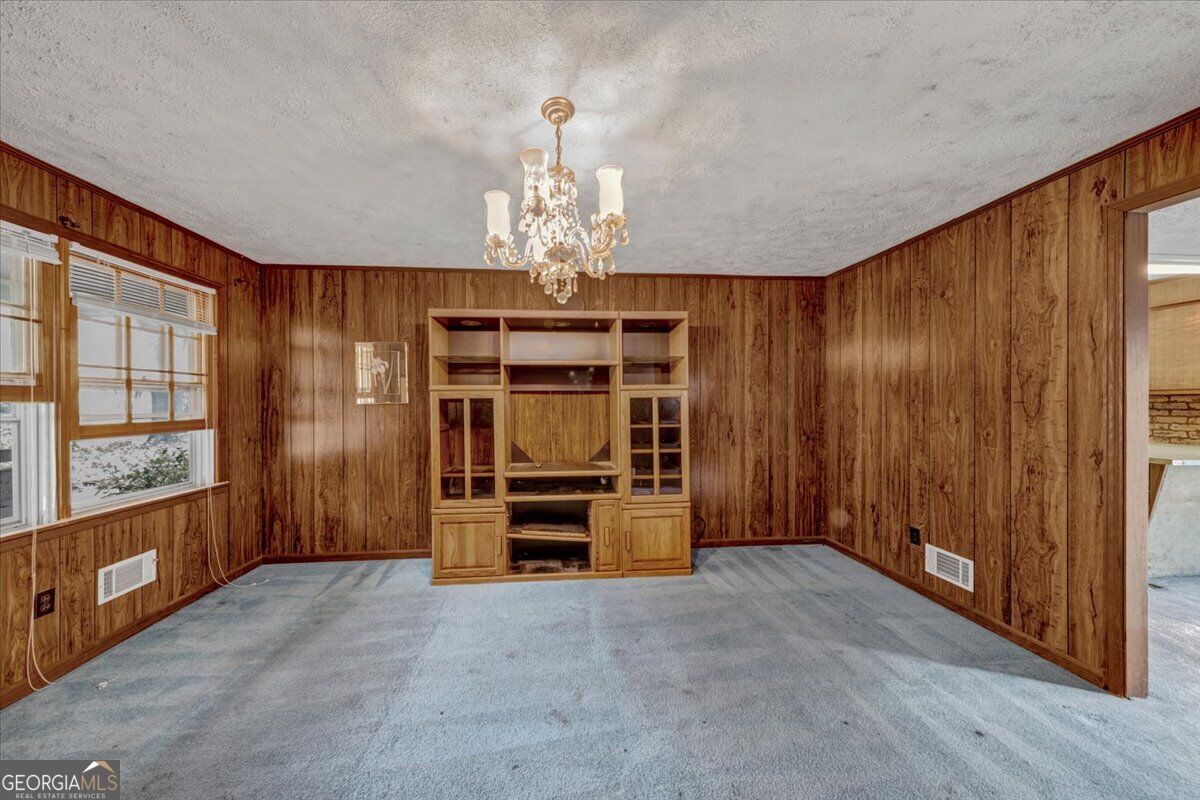 2380 Keys Ferry Road Property Photo 8
