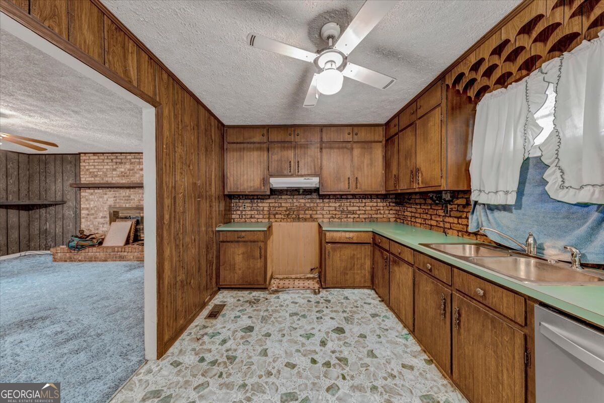 2380 Keys Ferry Road Property Photo 14