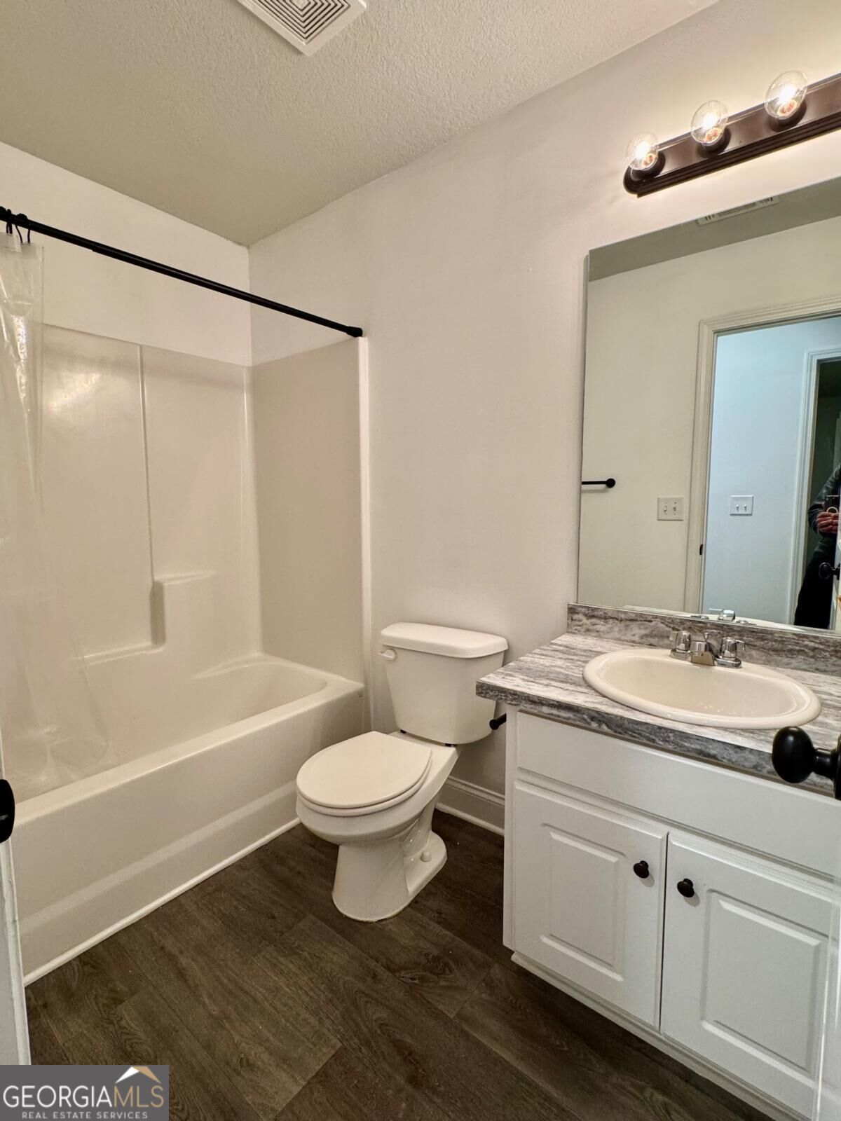 115 Brookside Court Property Photo 10