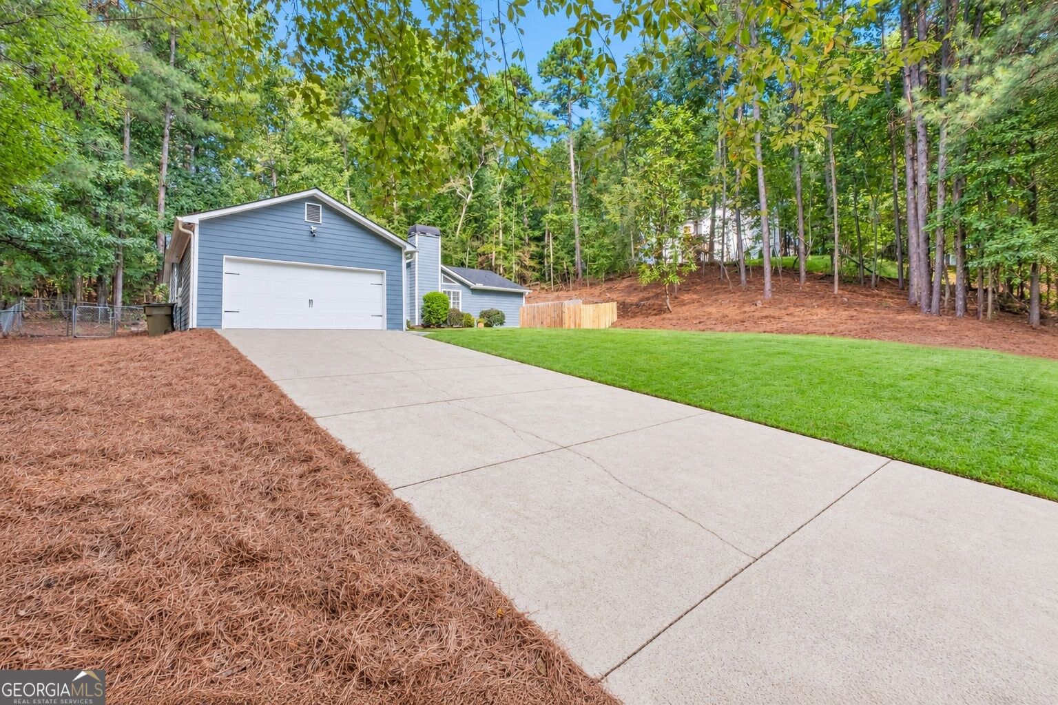 3900 Maple Wood Trail Property Photo 5