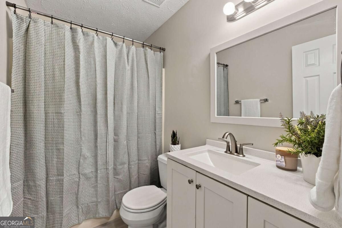 3900 Maple Wood Trail Property Photo 24