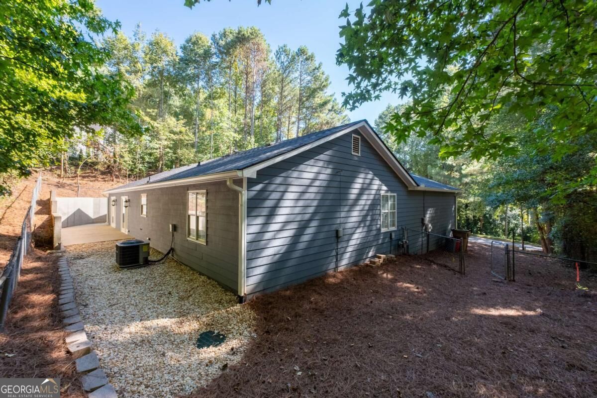 3900 Maple Wood Trail Property Photo 36