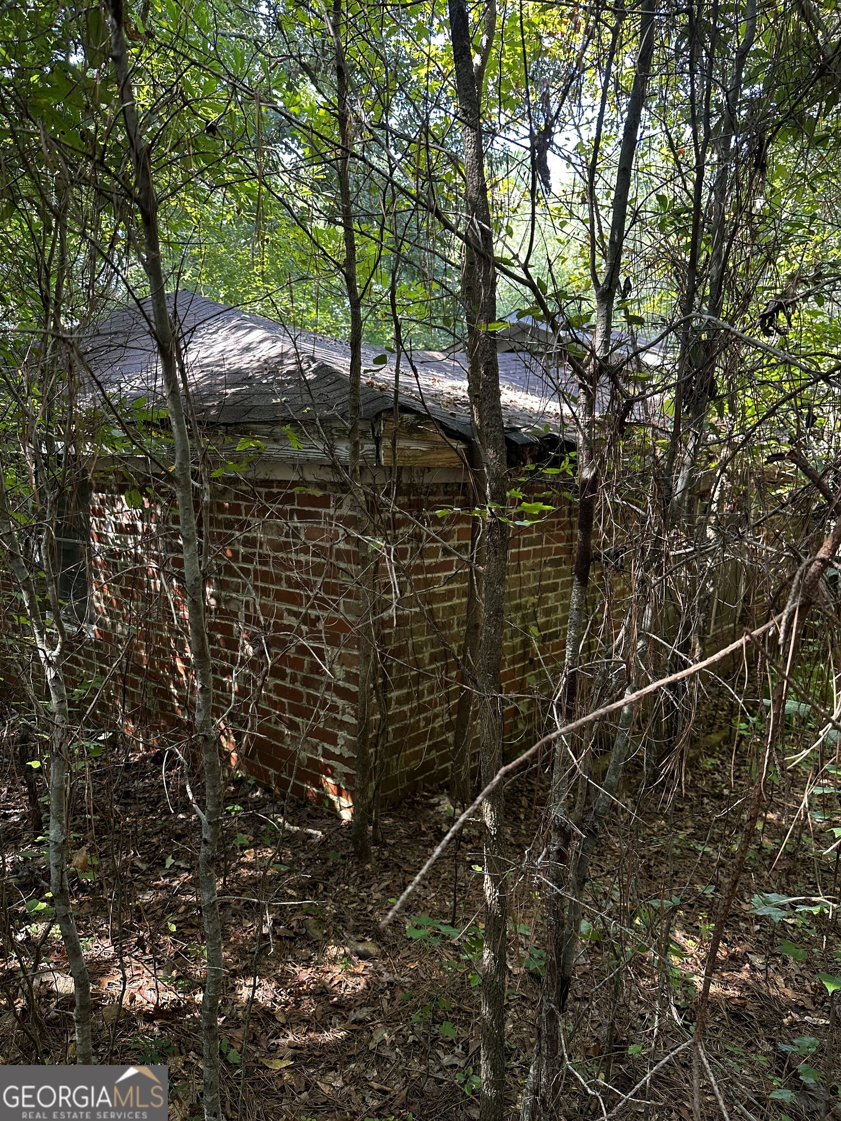 782 Sparta Highway Property Photo 8