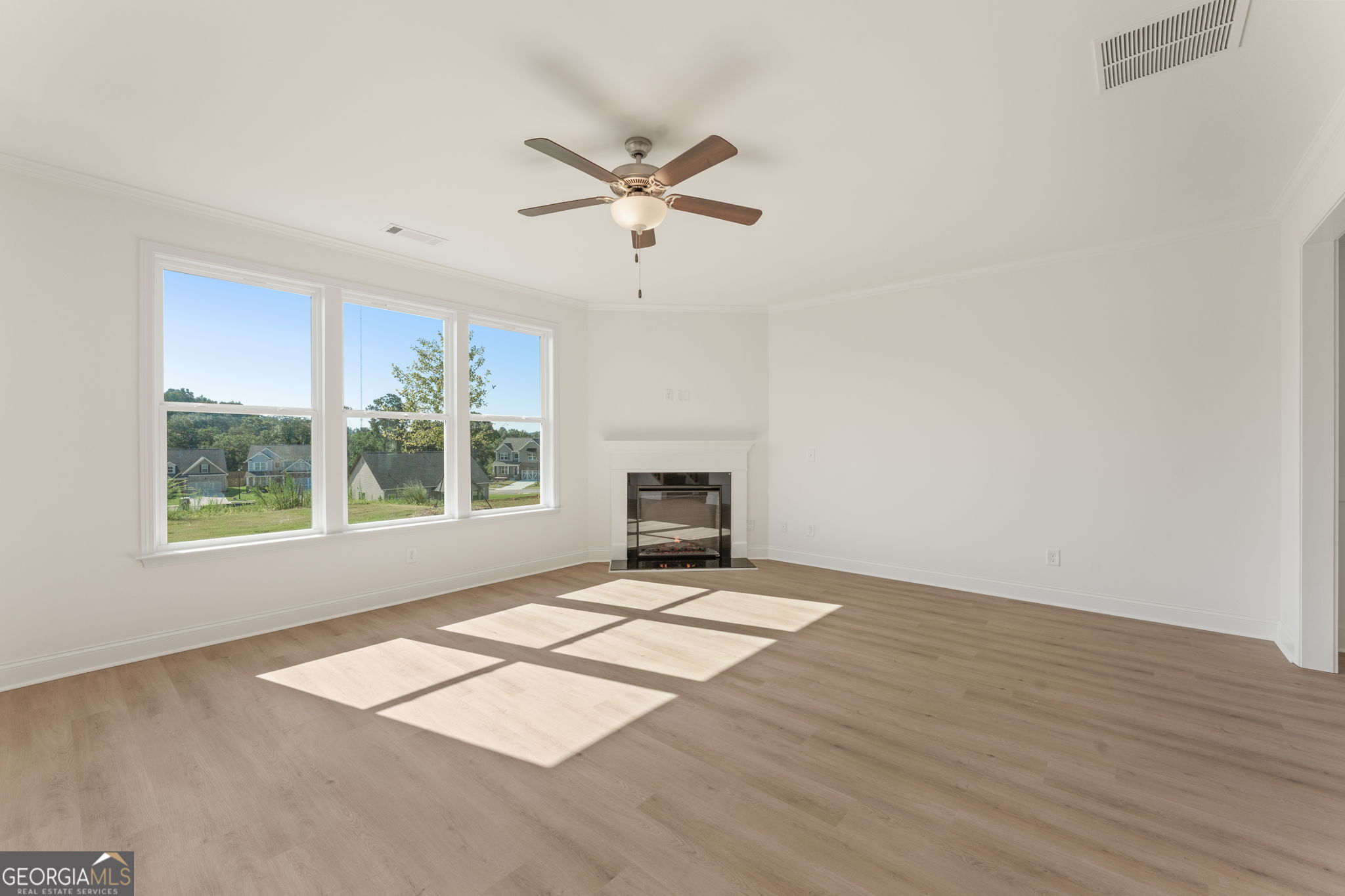 6057 Ruby Falls Way Property Photo 6