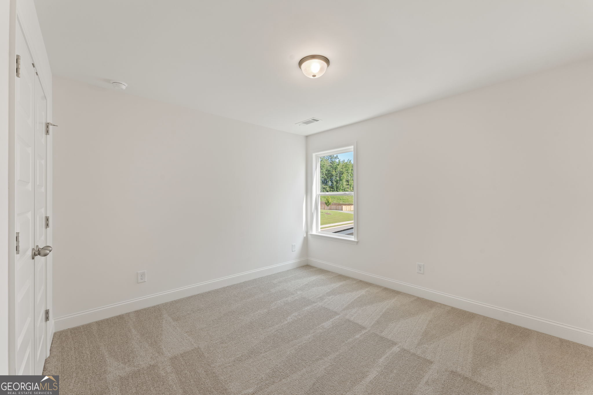 6057 Ruby Falls Way Property Photo 14