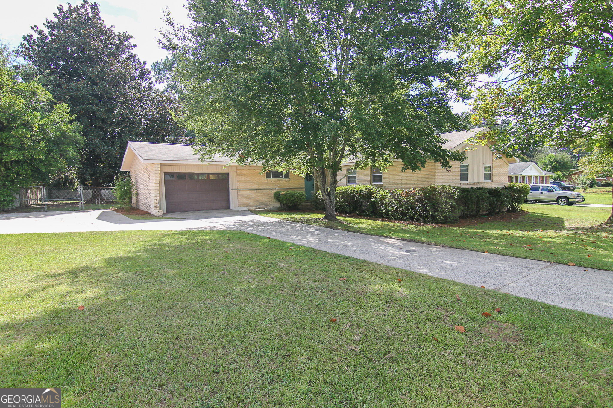 416 Knodishall Drive Property Photo 1