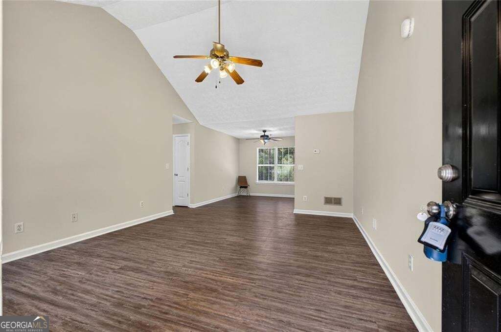 2587 Kelleytown Road Property Photo 6