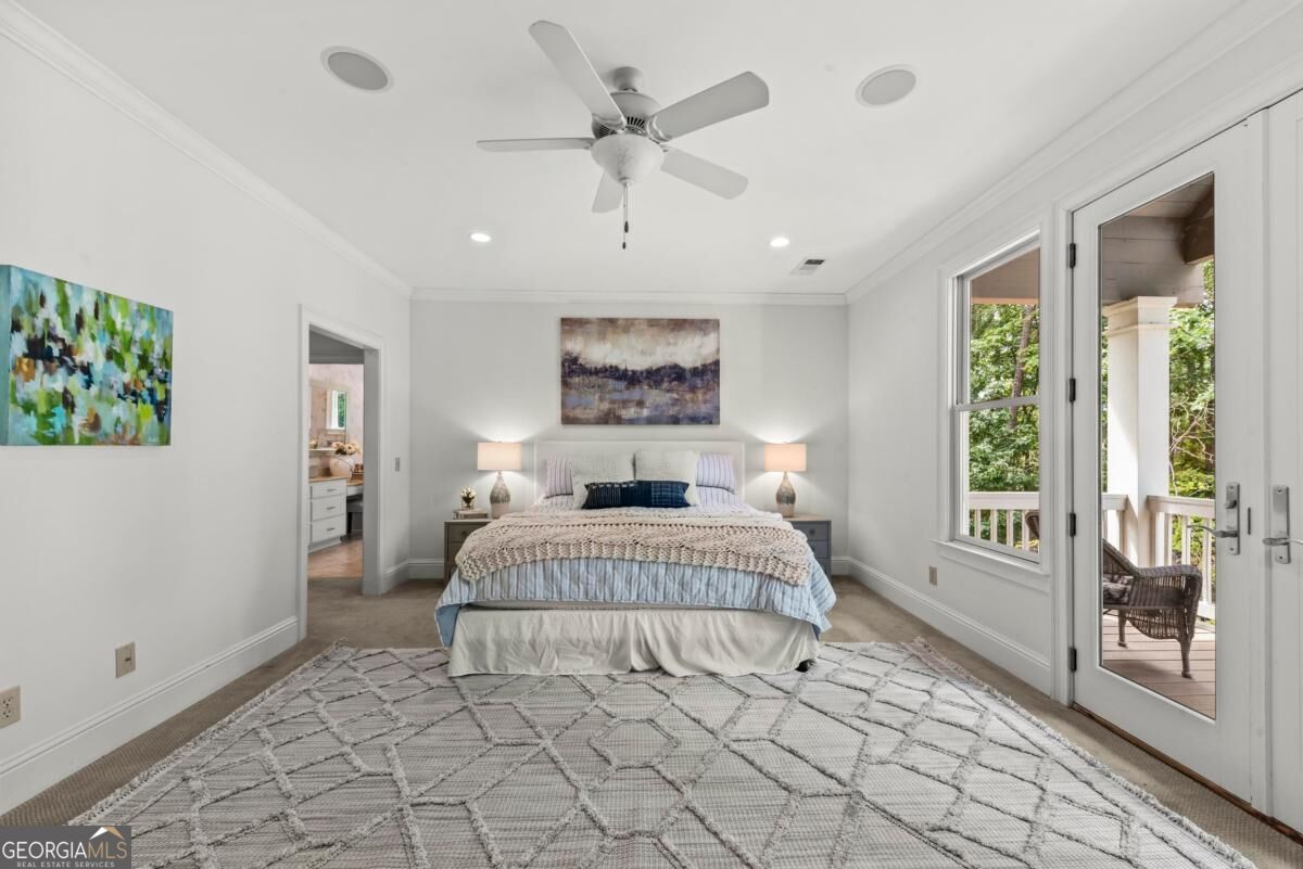 1041 Ruths Way Property Photo 16