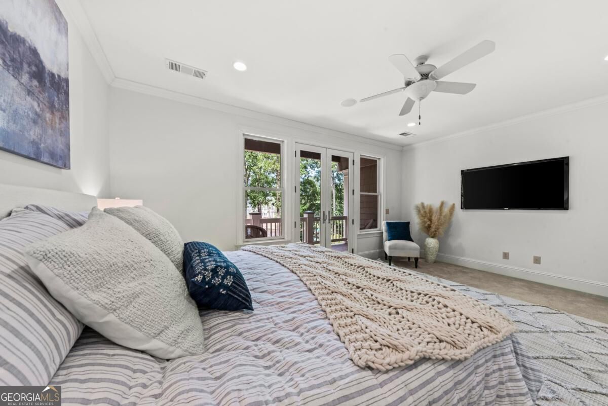 1041 Ruths Way Property Photo 17