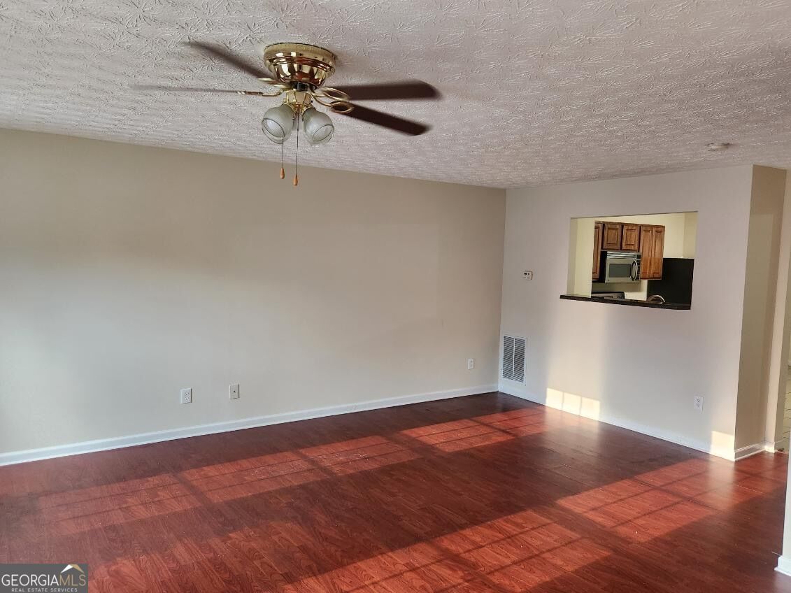1736 Redan E Property Photo 10