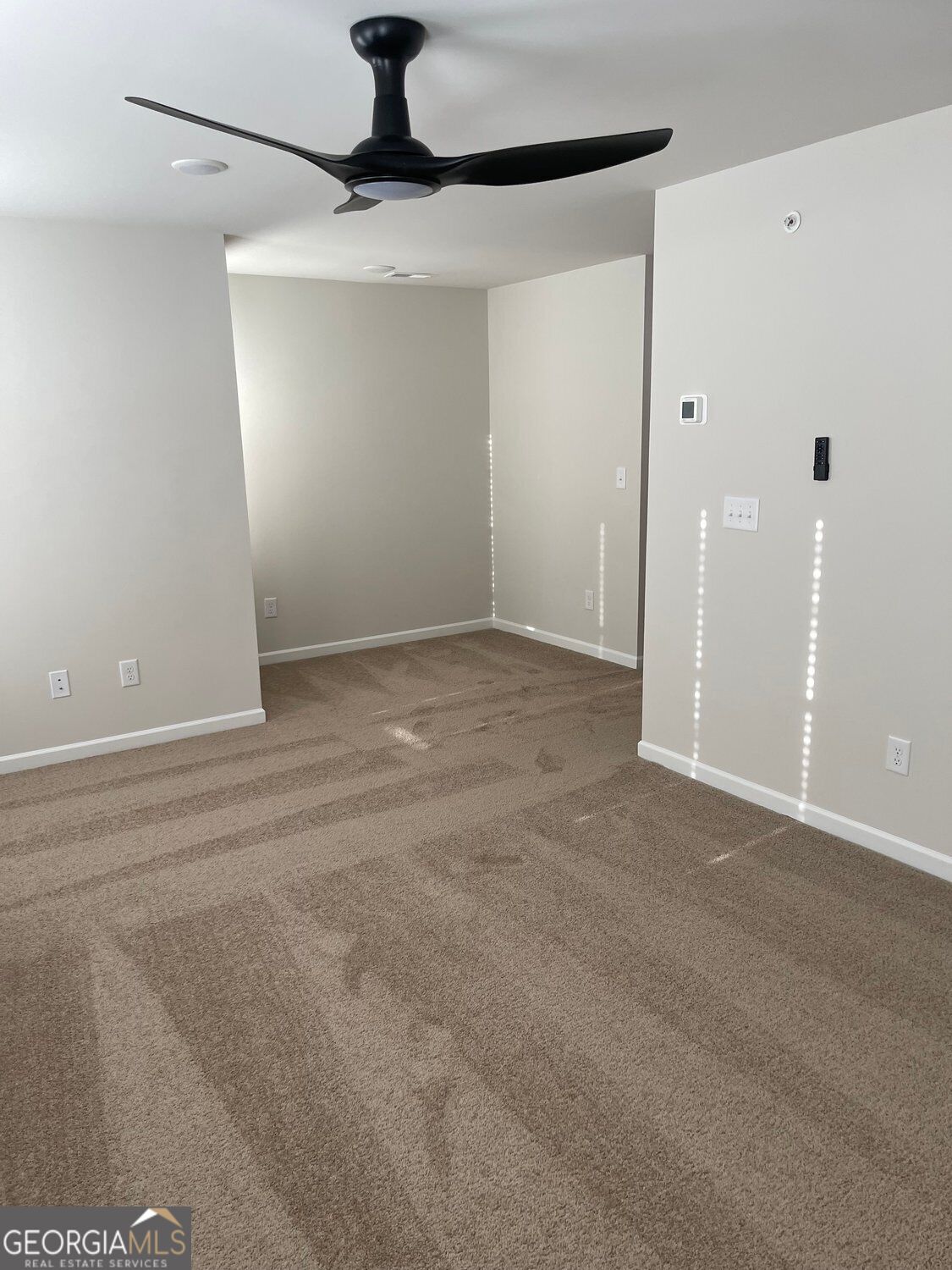 11538 Kimberly Way Property Photo 3