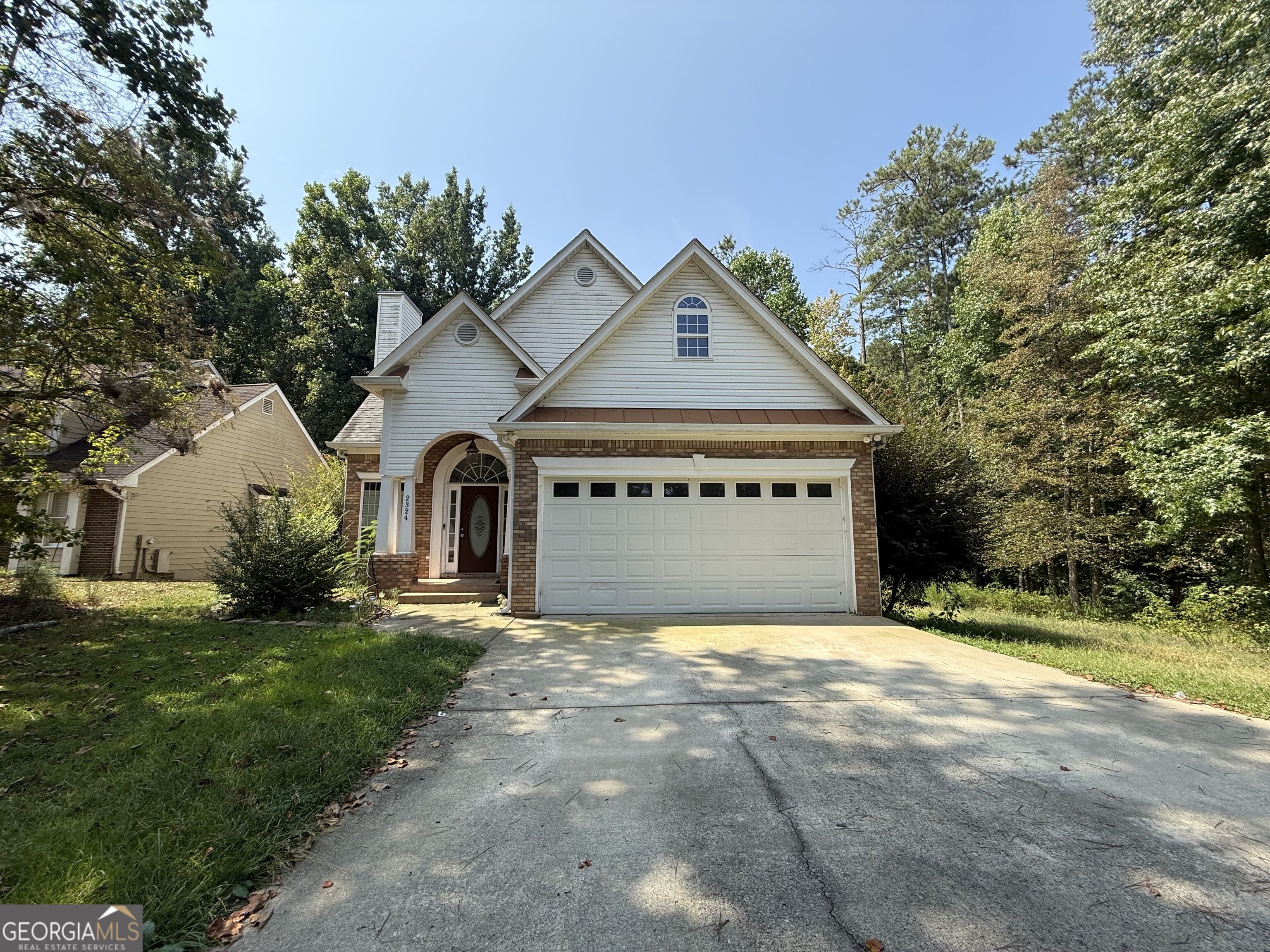 2324 Sheridan Court Property Photo 1