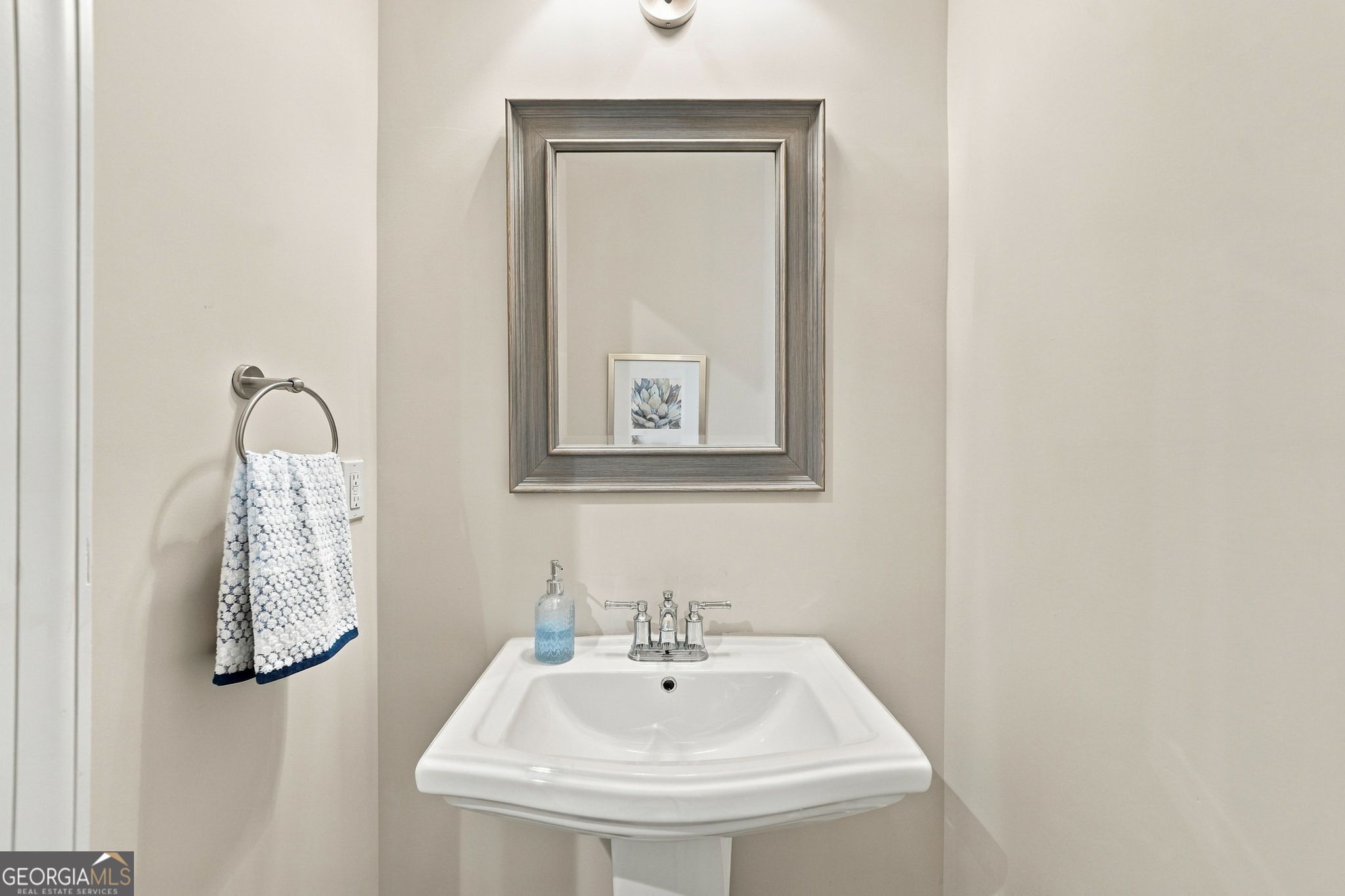 111 Cadence Trail Property Photo 43
