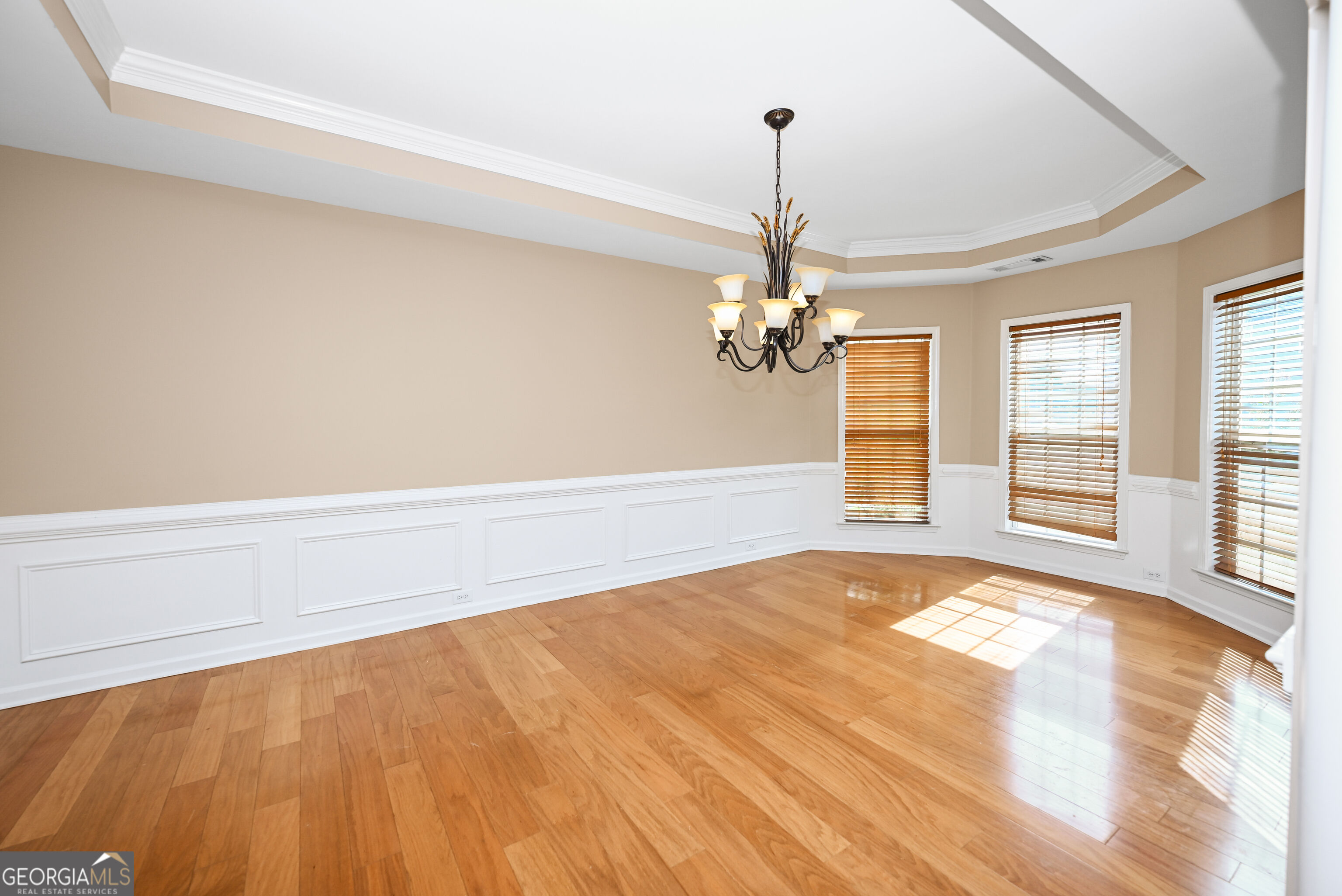 317 Granite Way Property Photo 6