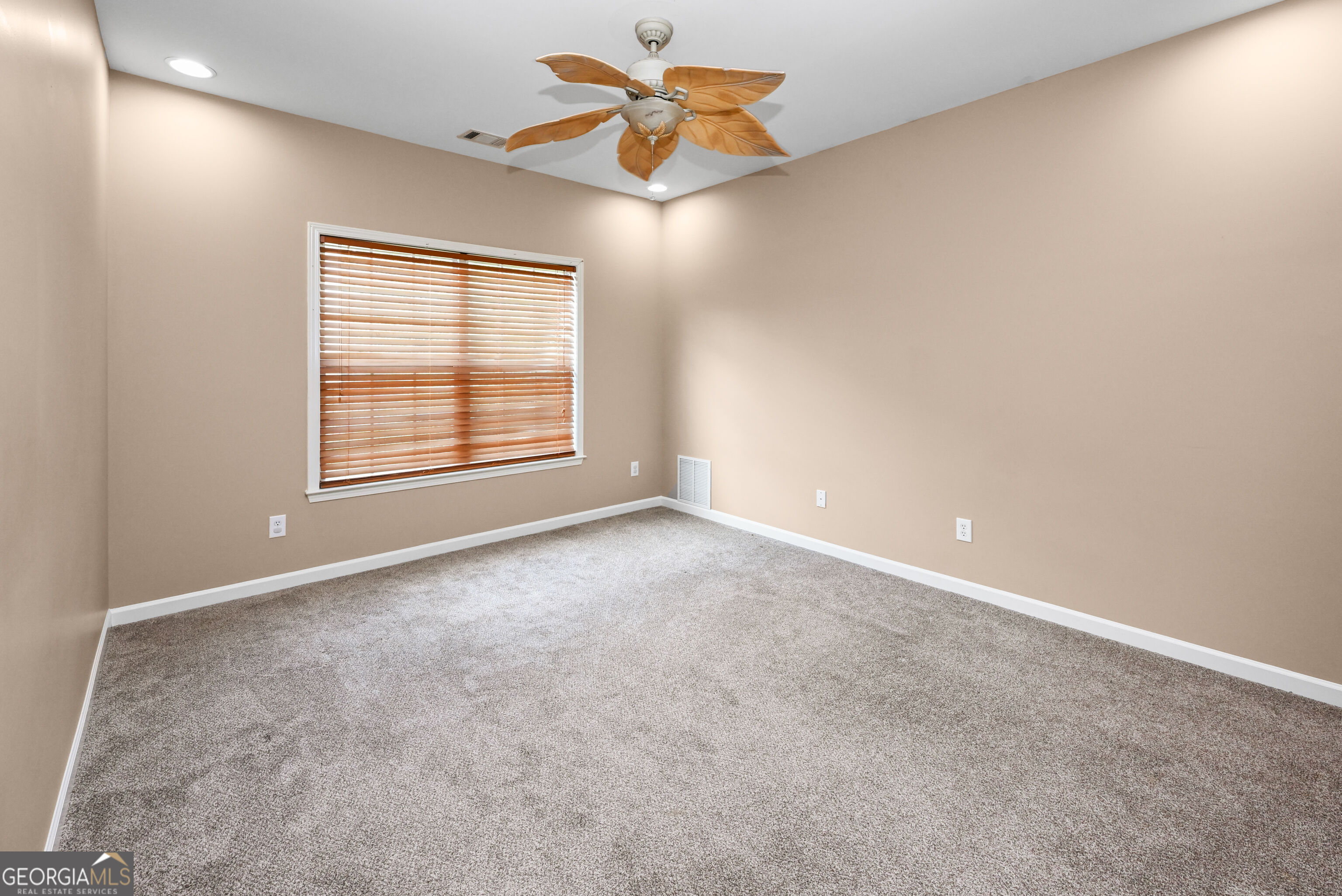 317 Granite Way Property Photo 27