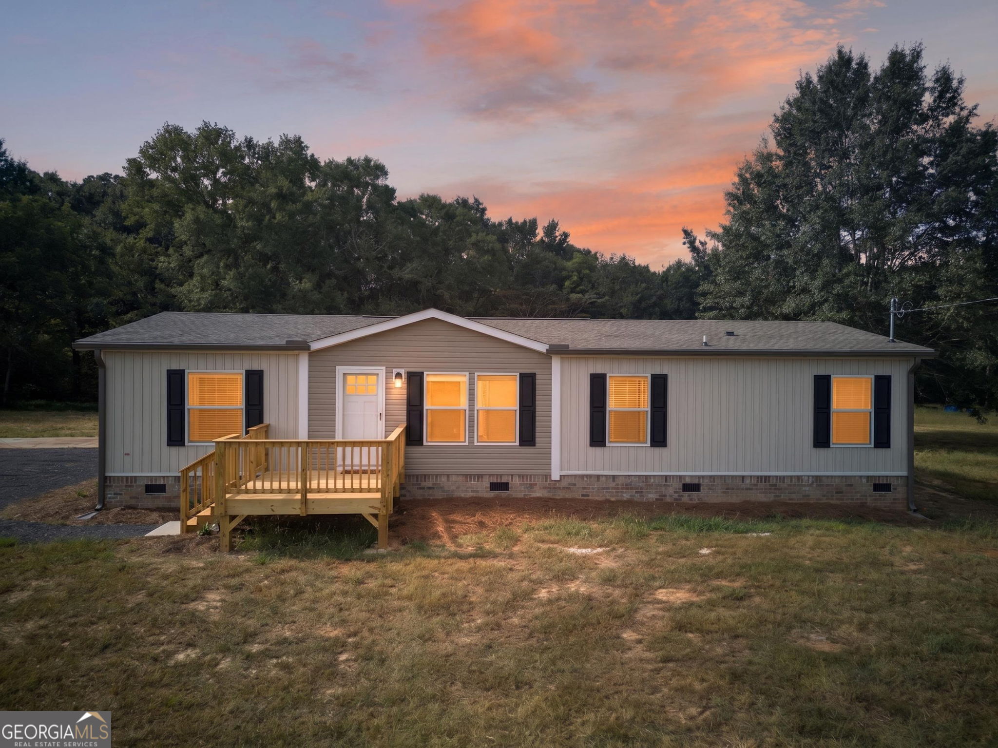 3795 S 100 Highway Property Photo 1
