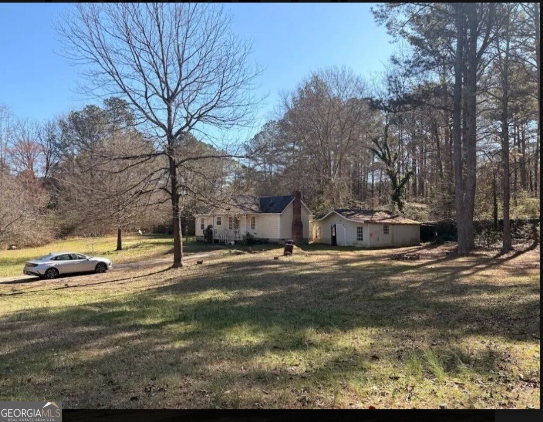 17 Collins Road Property Photo 2