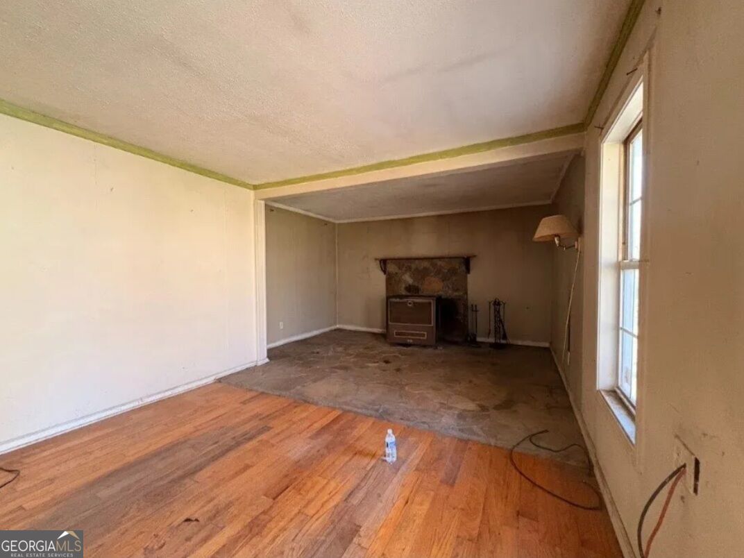 17 Collins Road Property Photo 10