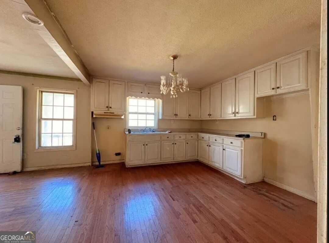 17 Collins Road Property Photo 14