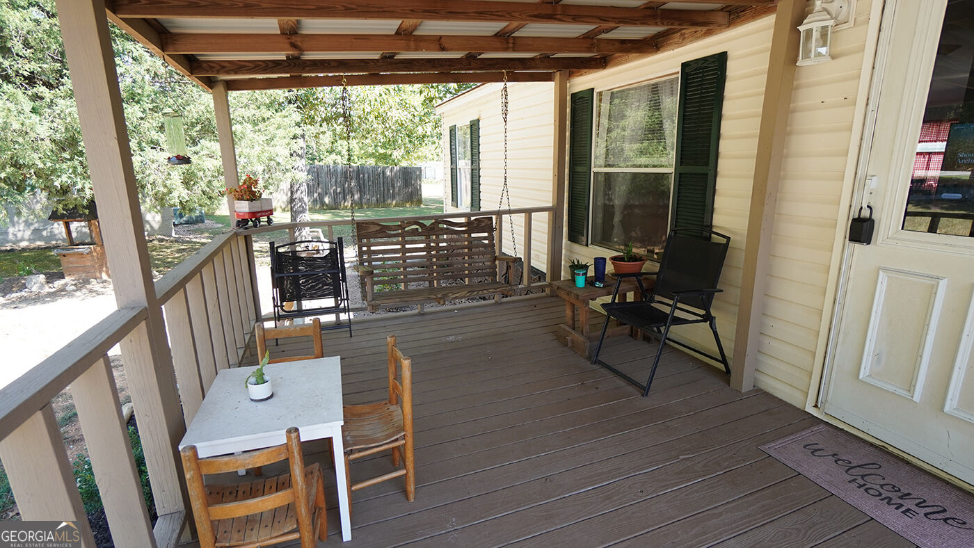 4030 Oak Drive Property Photo 2