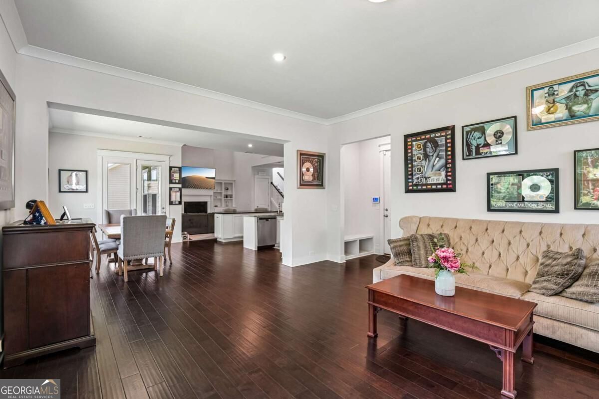 606 Taymack W Property Photo 23