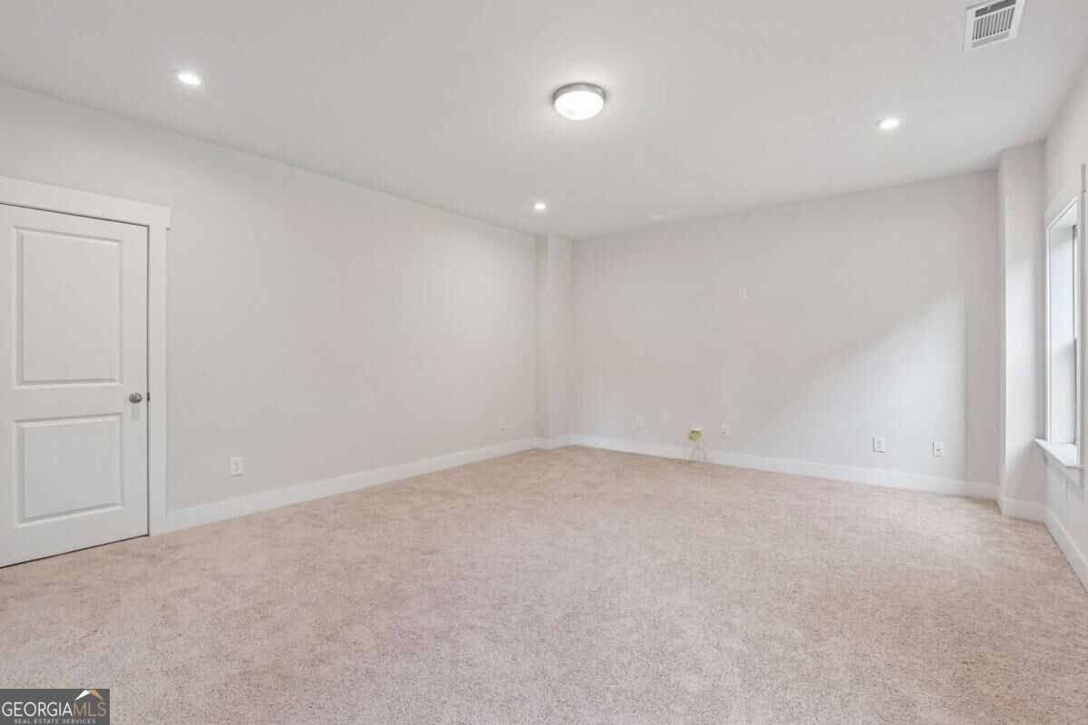 606 Taymack W Property Photo 45