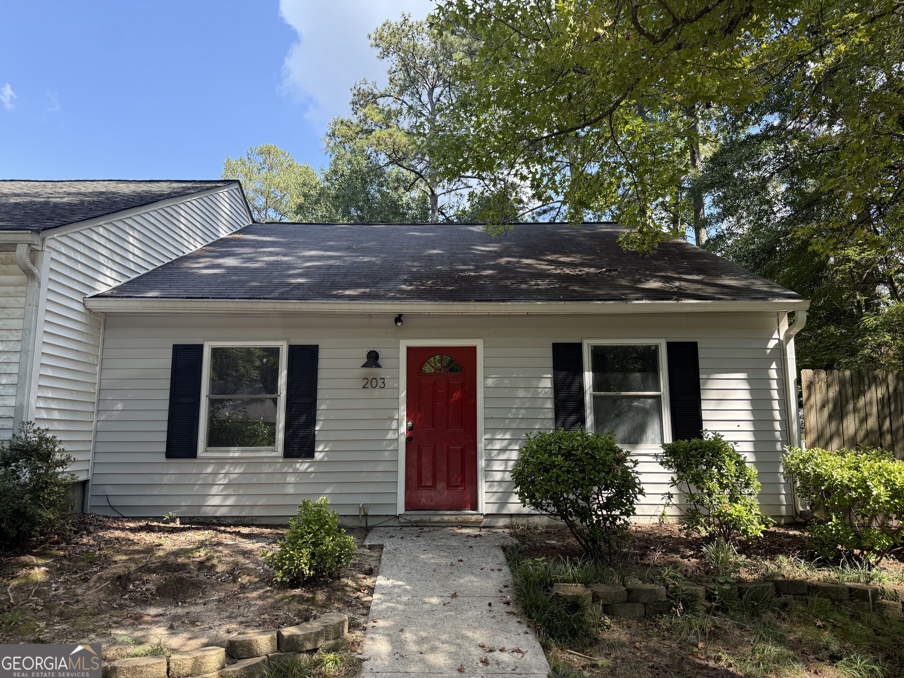 203 Westland Circle Sw Property Photo 1