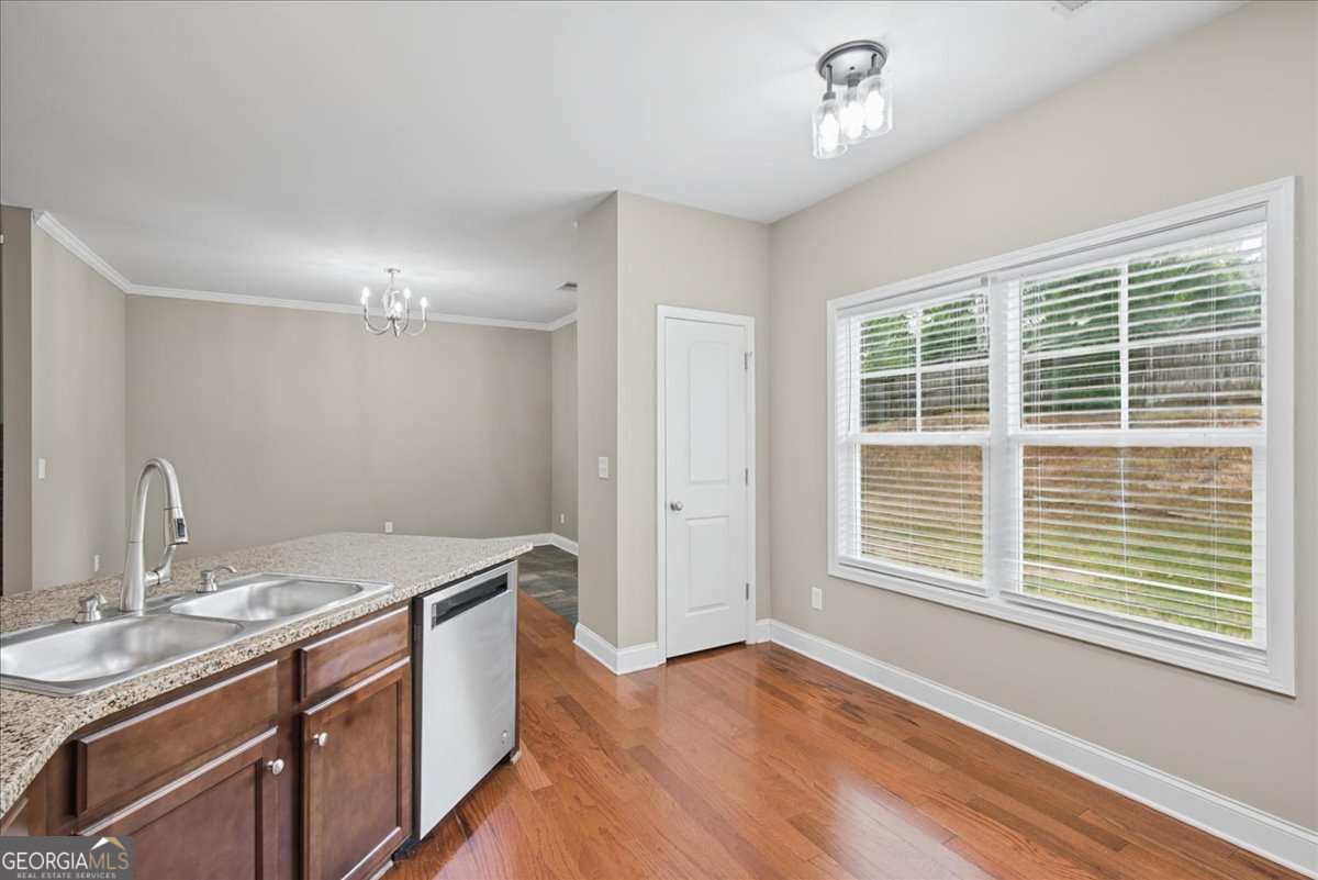 11 Spring Folly Nw Property Photo 12