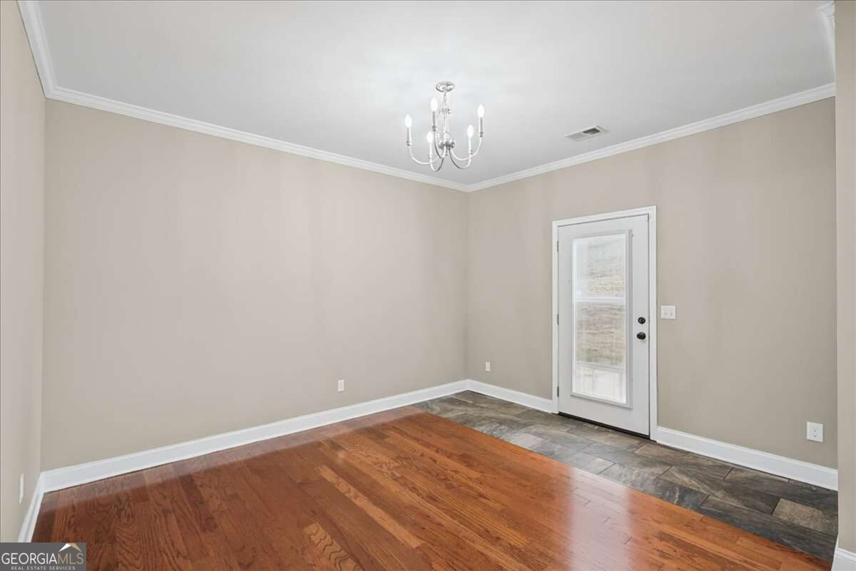 11 Spring Folly Nw Property Photo 14