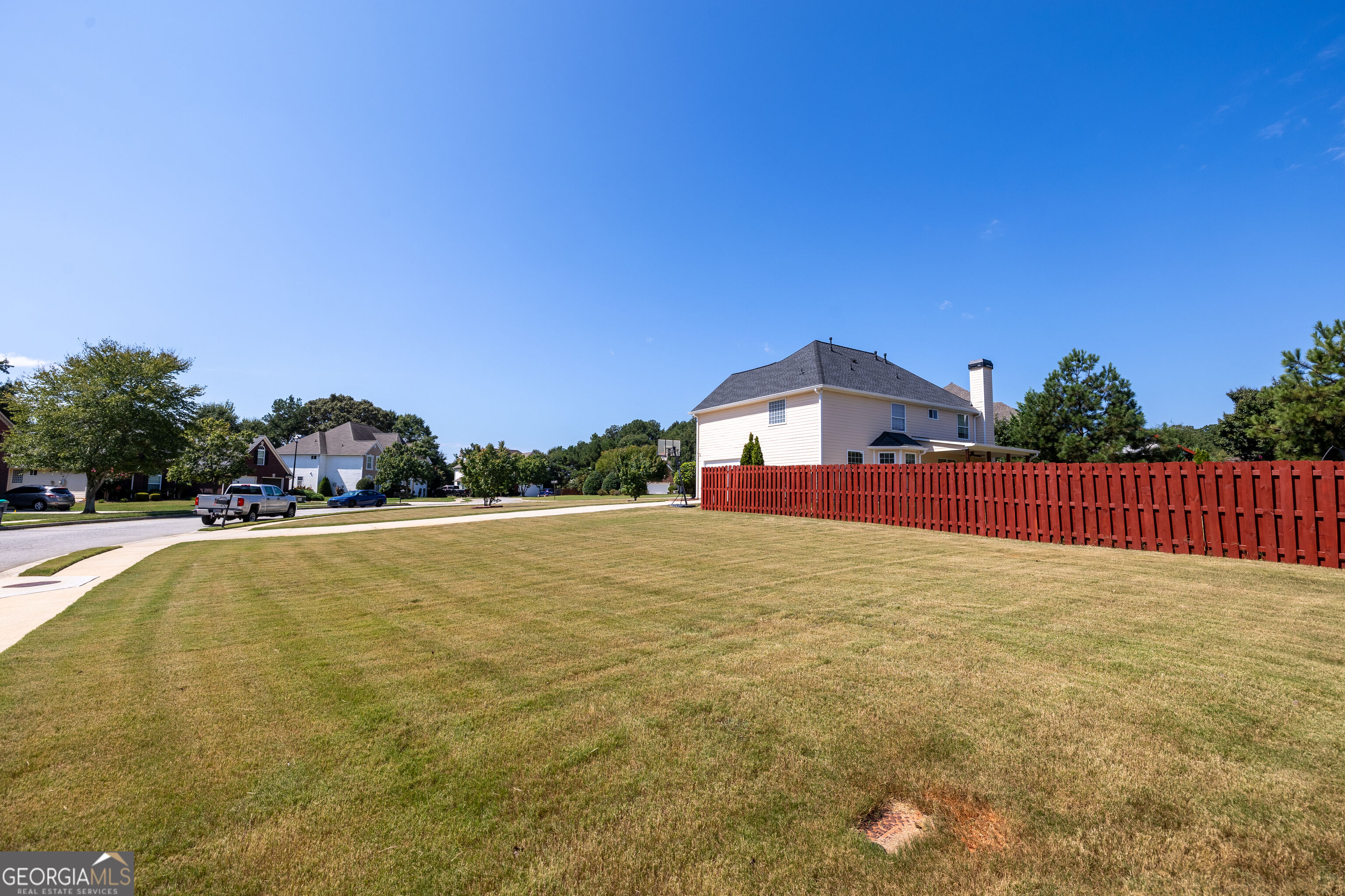 1544 Rolling Meadows Drive Property Photo 7