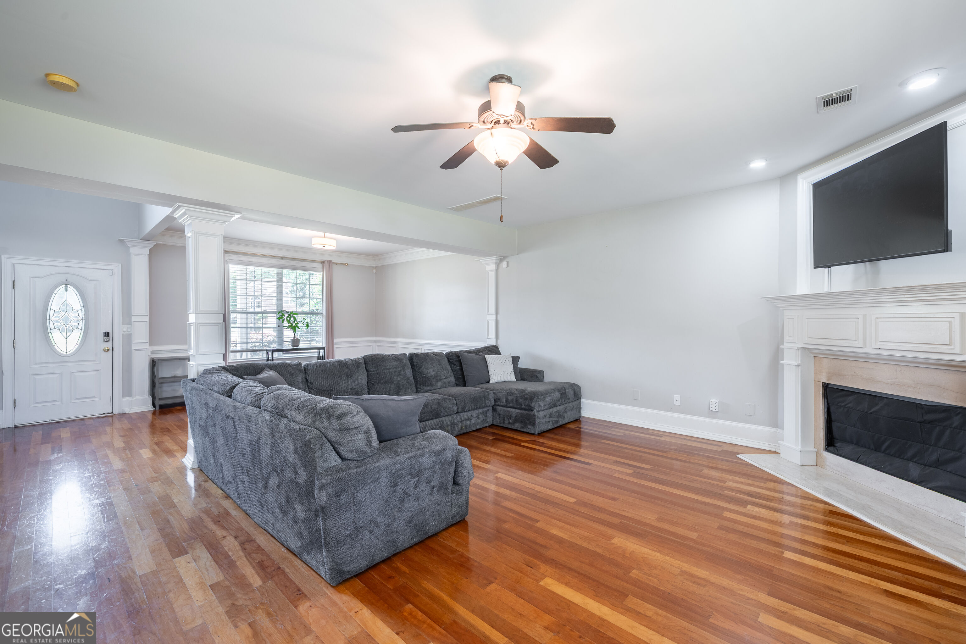 1544 Rolling Meadows Drive Property Photo 12