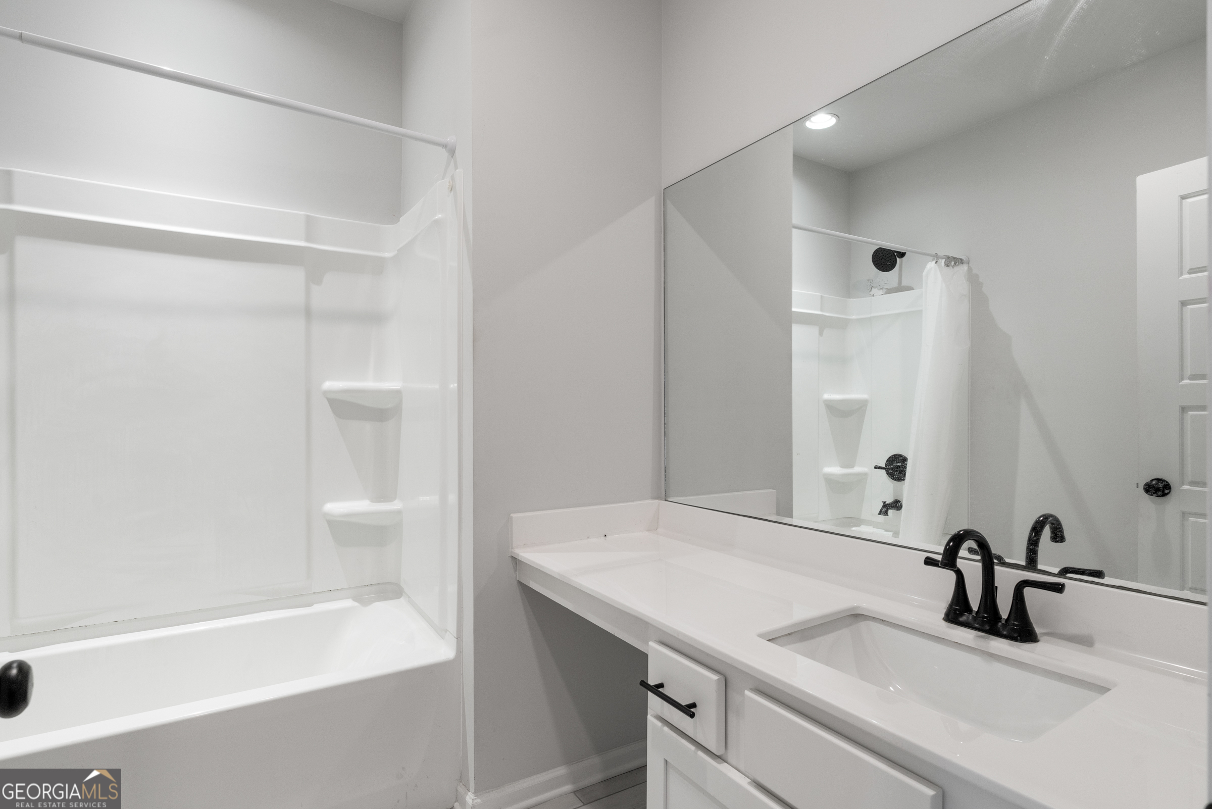 4635 Cypress Park Drive Property Photo 18