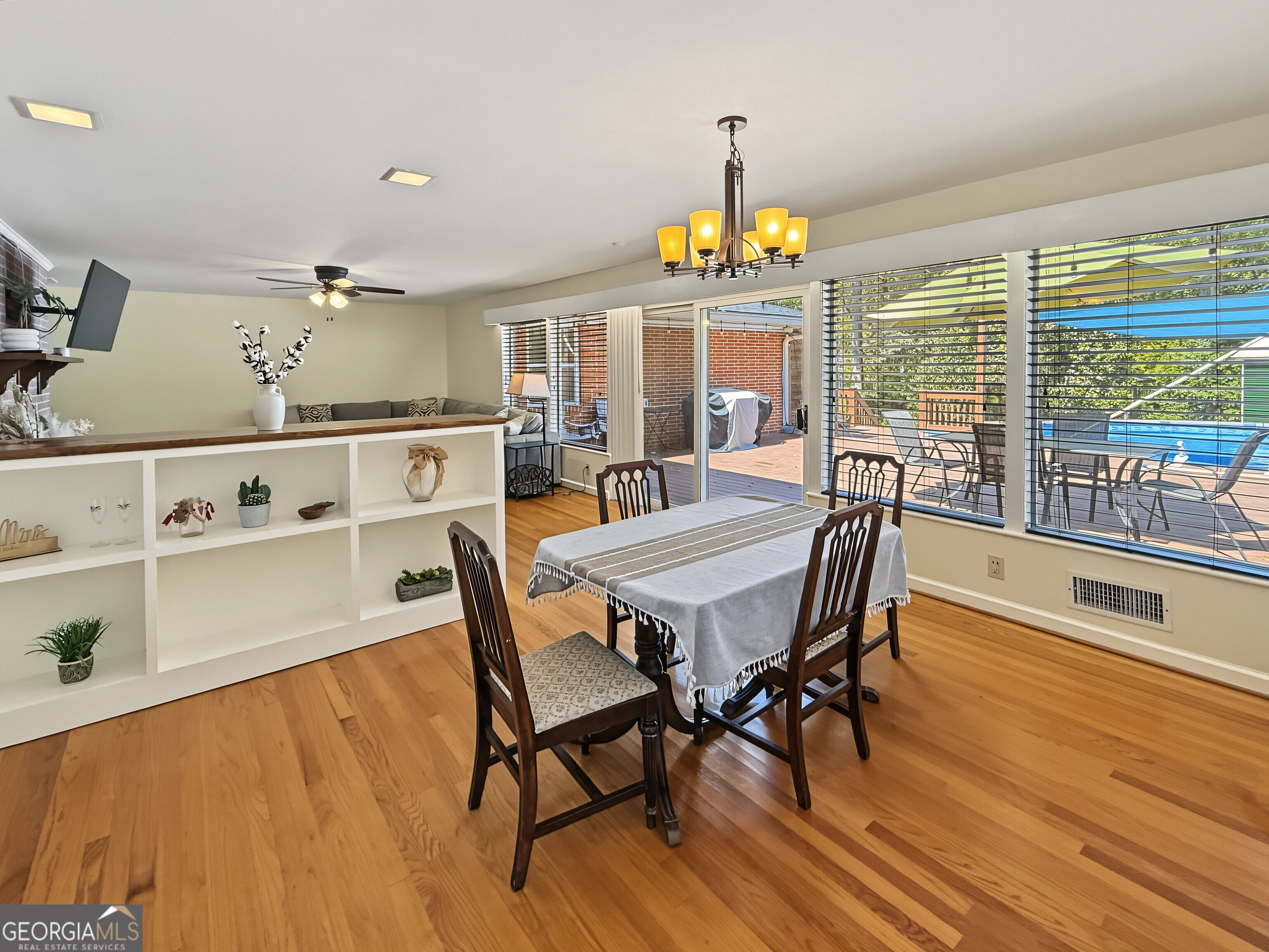 531 Brookdale Drive Property Photo 8