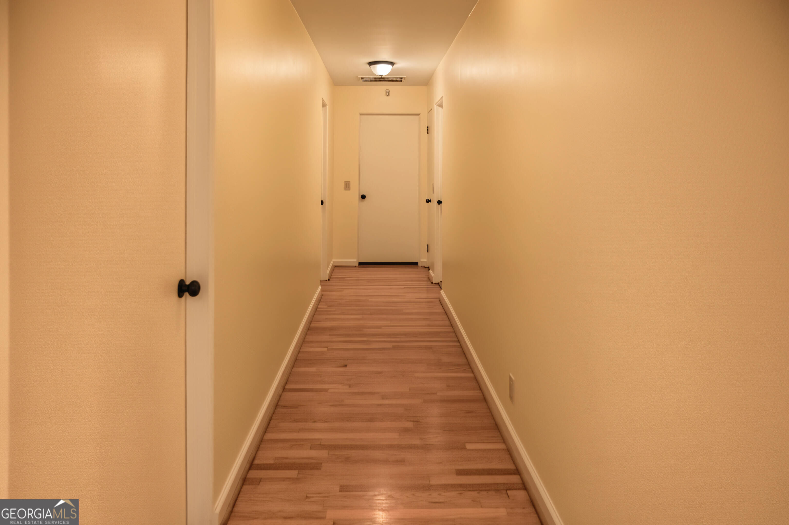 531 Brookdale Drive Property Photo 18