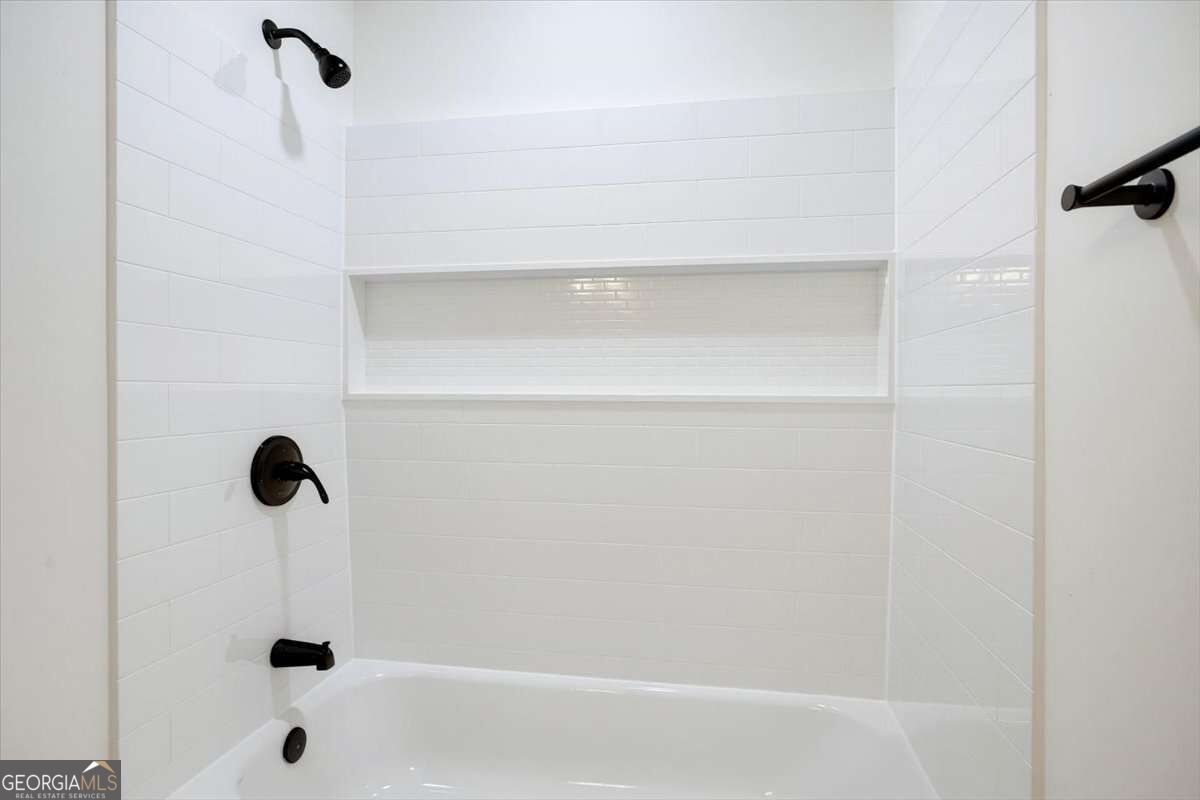 784 Hardy Way Property Photo 18