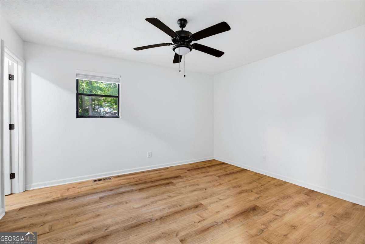 784 Hardy Way Property Photo 21
