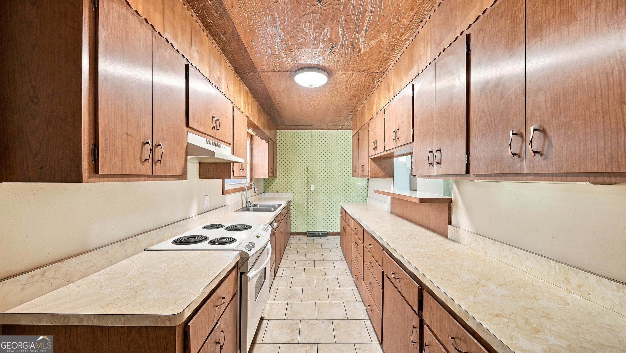 296 Hill Top Circle Property Photo 8