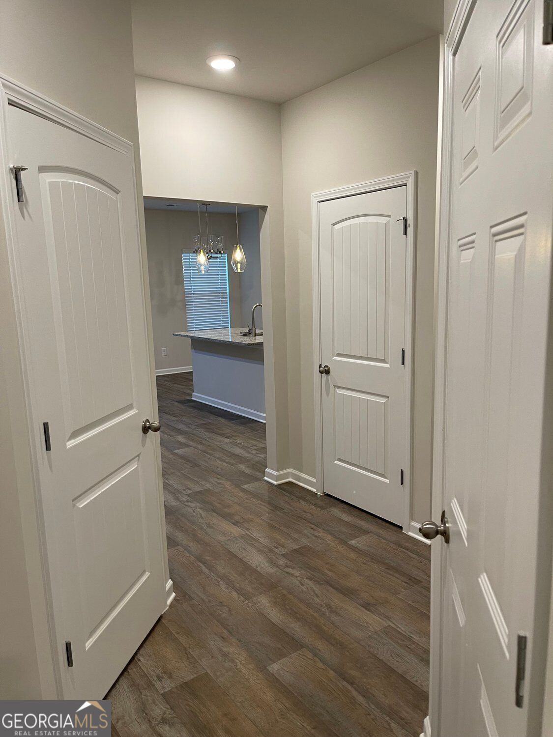 11516 Kimberly Way Property Photo 3