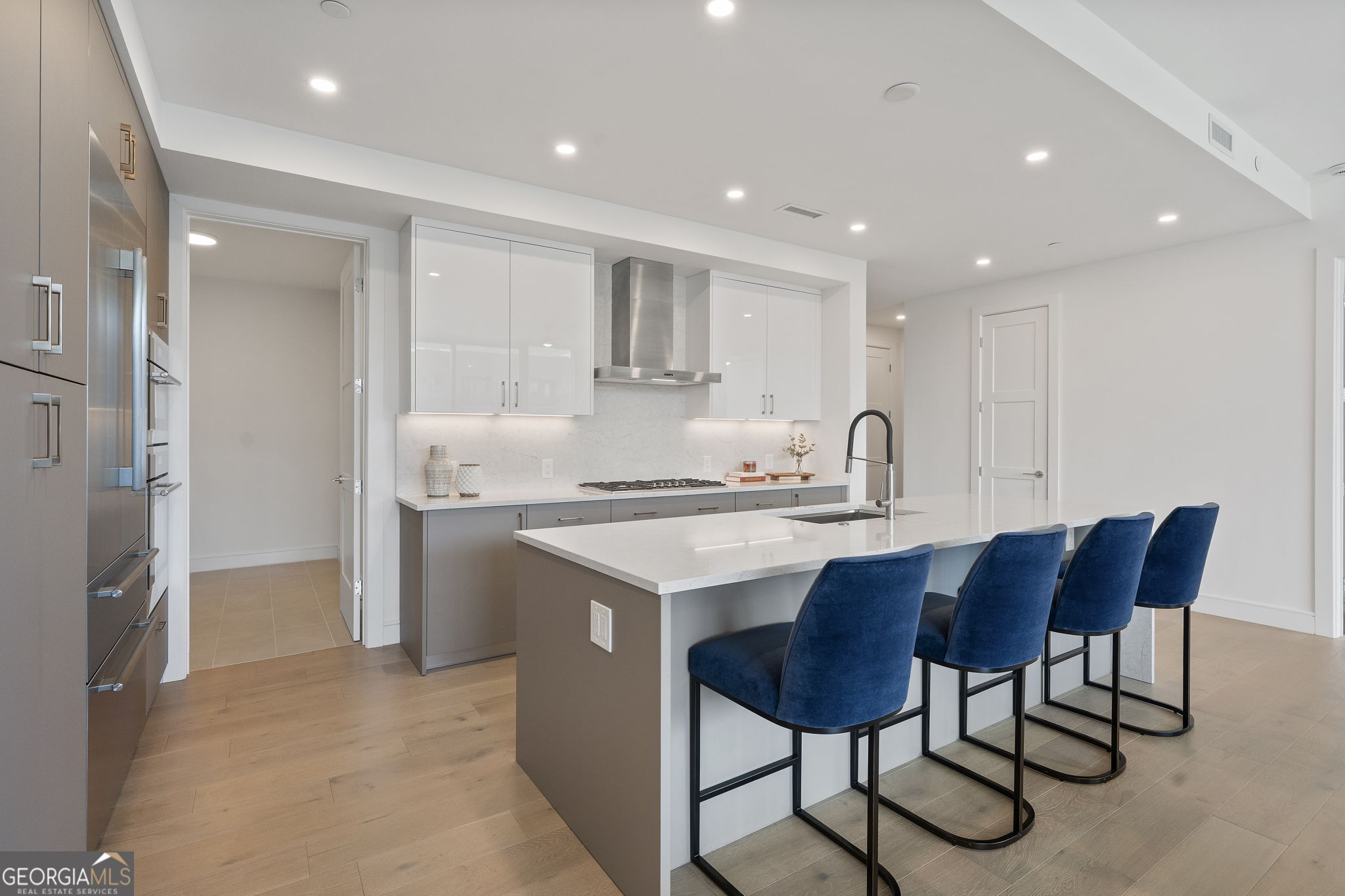 2425 Peachtree Road Ne # 511 Property Photo 9