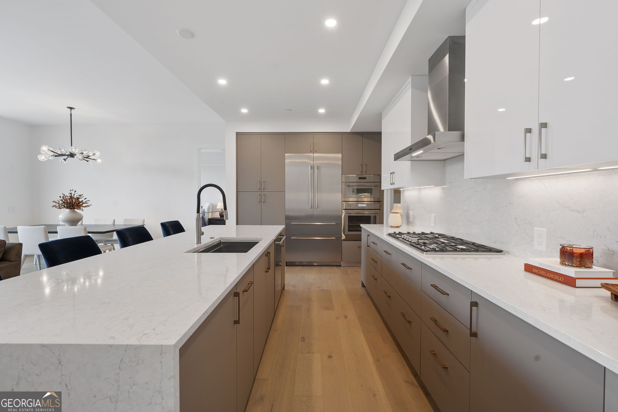 2425 Peachtree Road Ne # 511 Property Photo 12