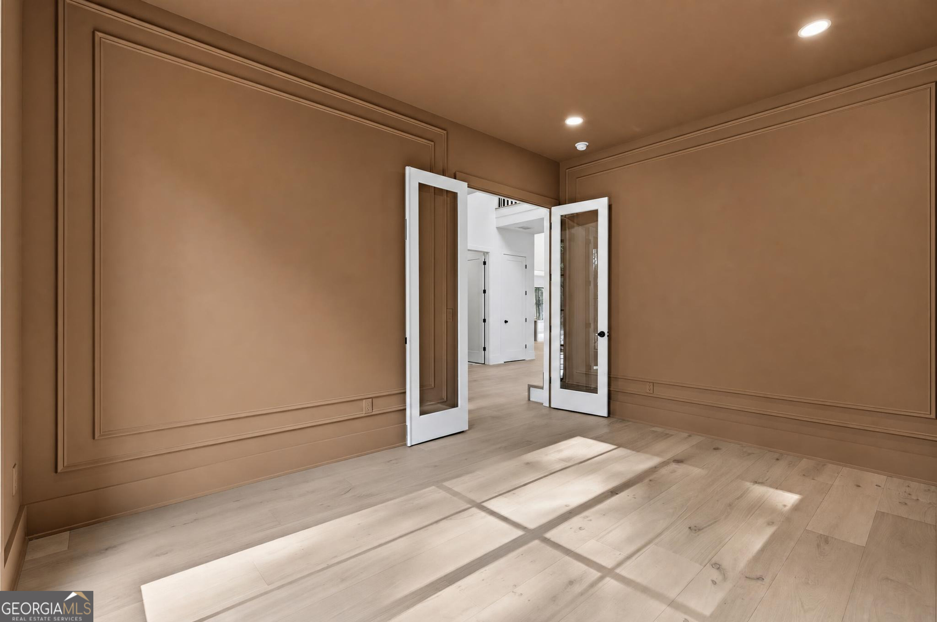 125 Manger Avenue W Property Photo 9