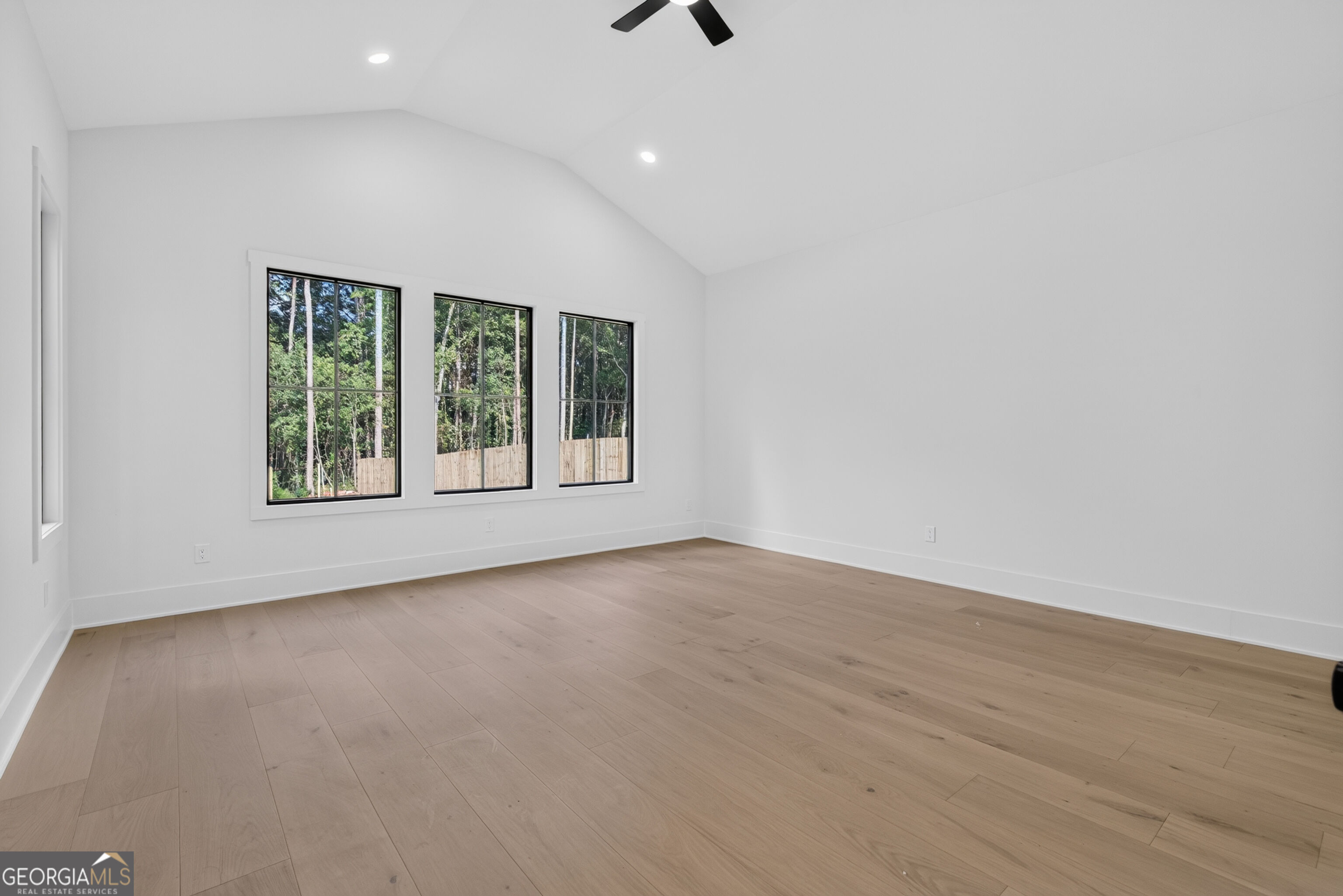 125 Manger Avenue W Property Photo 33