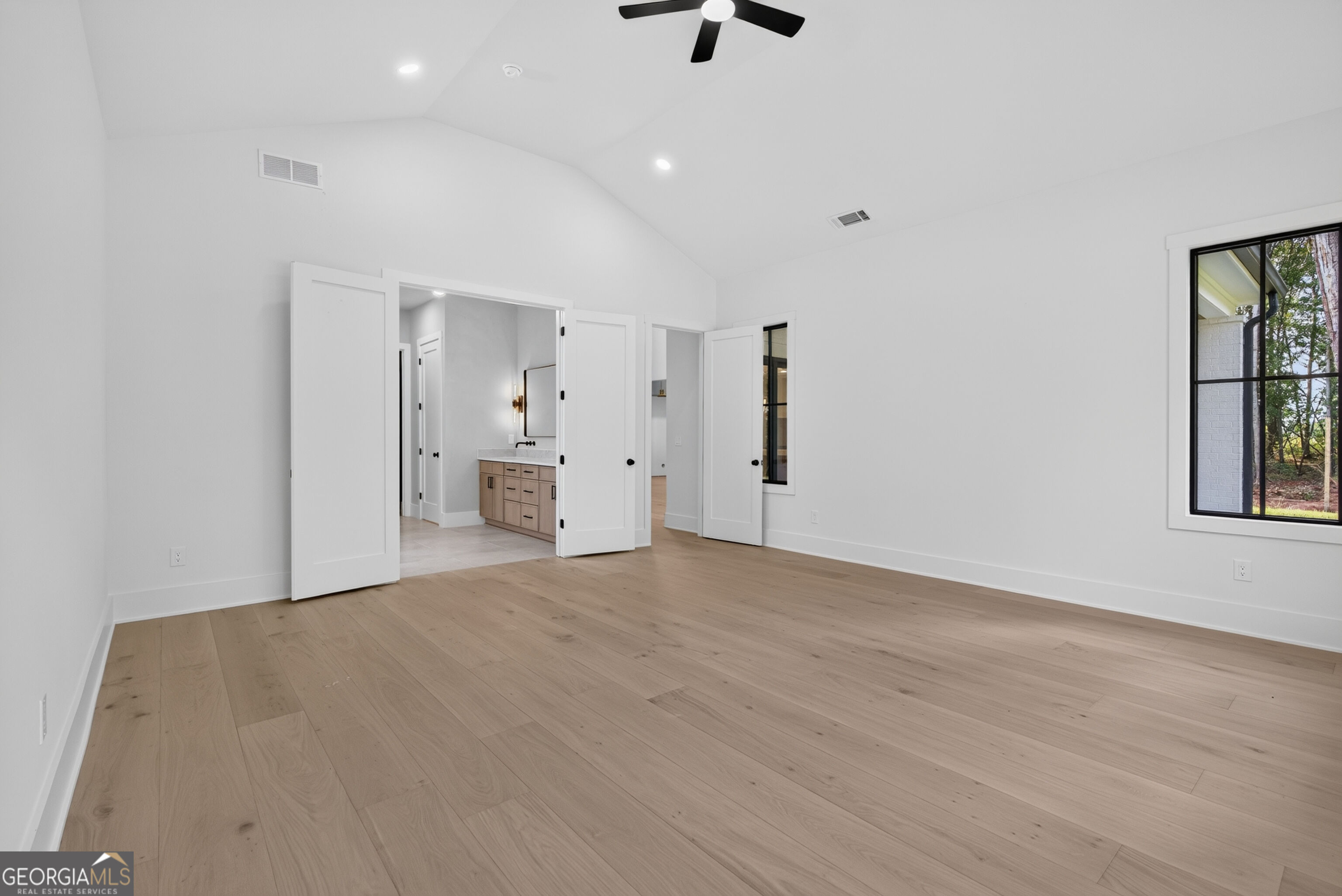 125 Manger Avenue W Property Photo 35