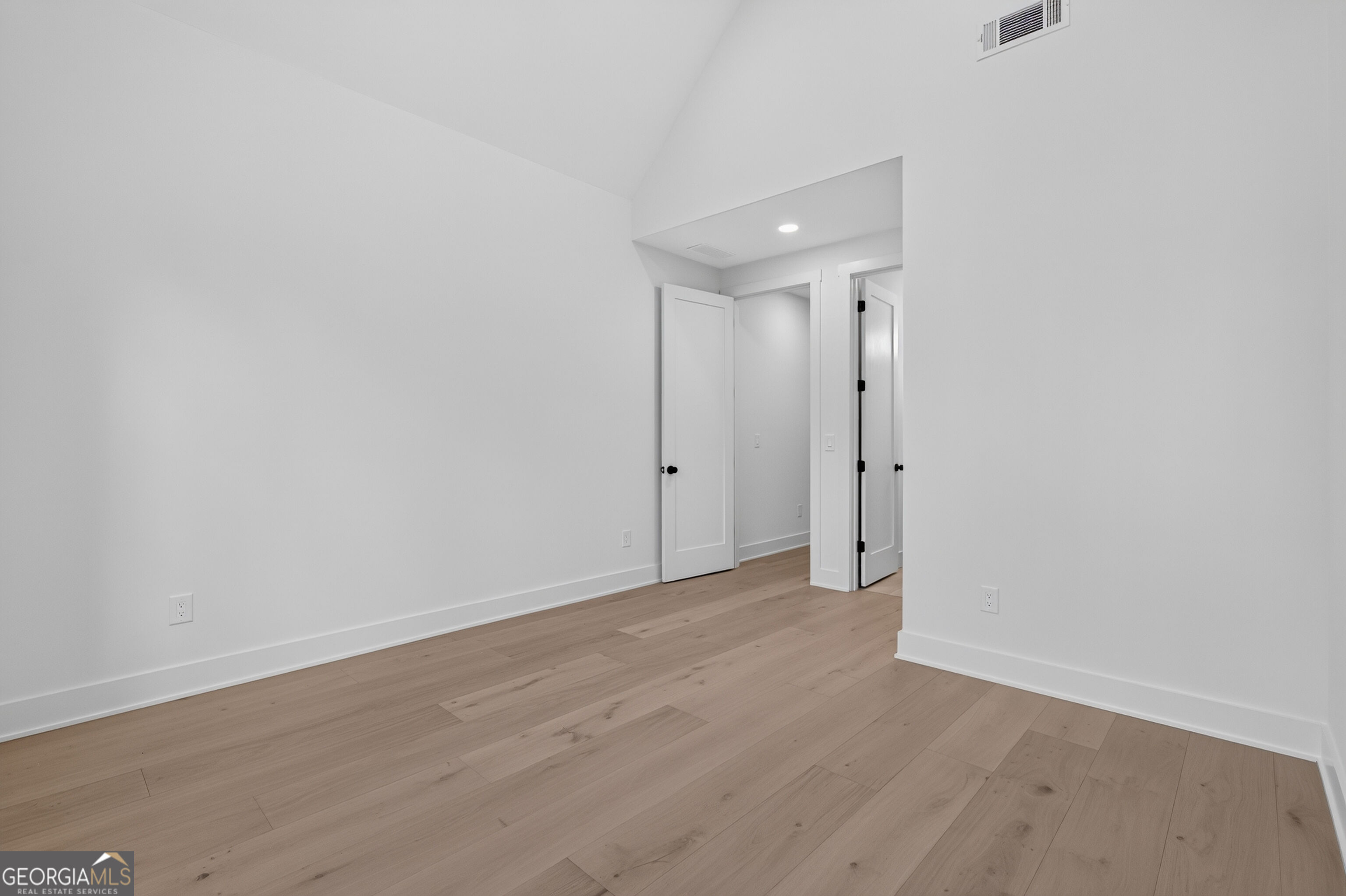 125 Manger Avenue W Property Photo 62