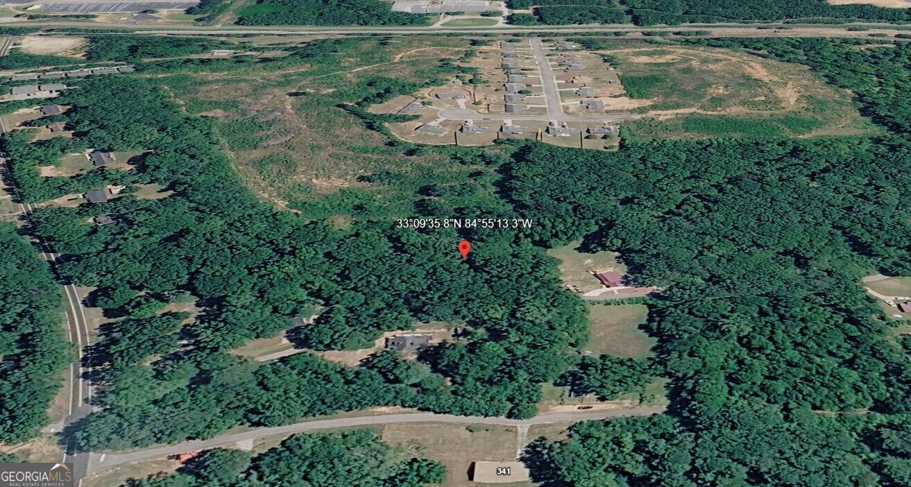 33 E Woodard Road Property Photo 3