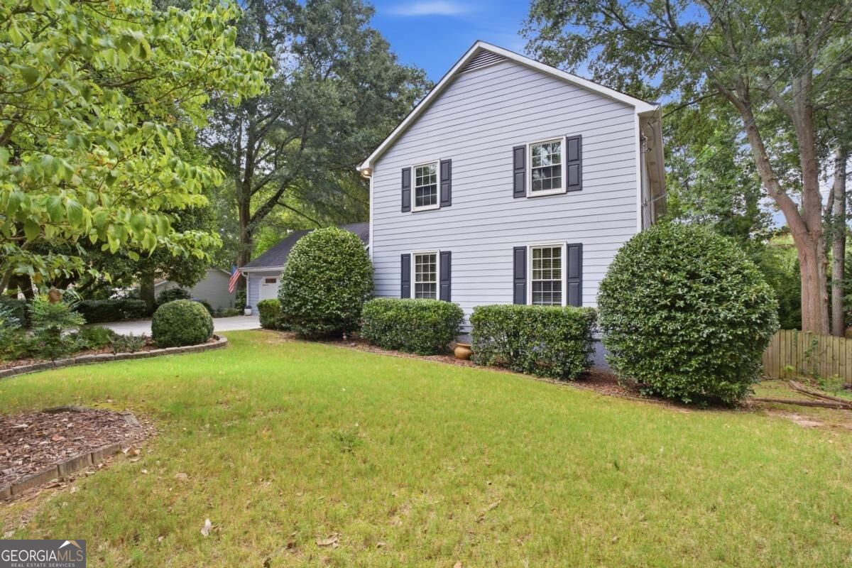 4086 Howell Ferry Road Property Photo 2