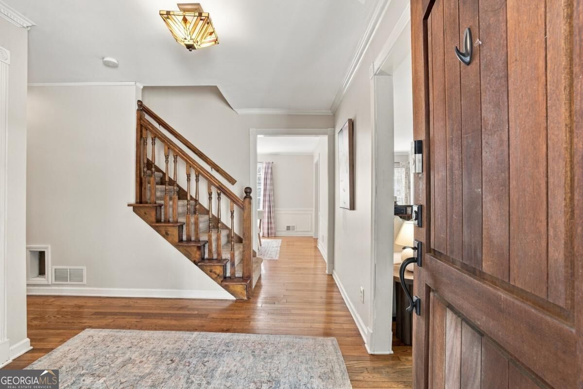 4086 Howell Ferry Road Property Photo 5